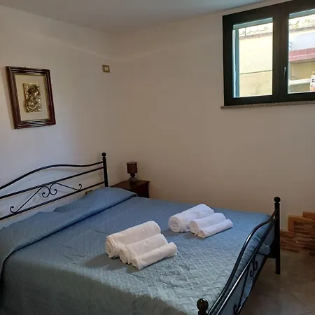 Daire Vacanze 350m From The Santa Lucia (Sardinia)